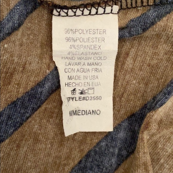 Multi color wrap dress size Medium - Picture 9 of 9